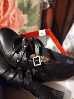 High Heeled Black Shoes/ Never Used/Sz9