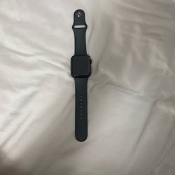 Apple watch SE & charger