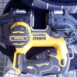 Bran New Out The Box DeWalt Band Saw 