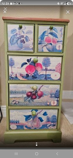 5 small drawers