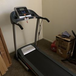 Sunny Health & Folding Incline Treadmill 