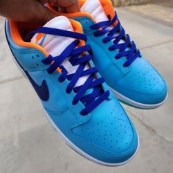 Nike  Dunk Low