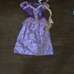 Rapunzel Costume: Disney Brand