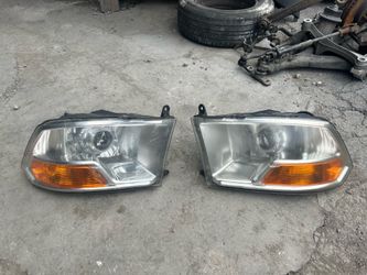 2009-2018 Dodge Ram left driver headlight $75 right passenger headlight $75