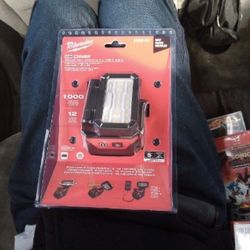Milwaukee M18 Rover Flood Light And Charger