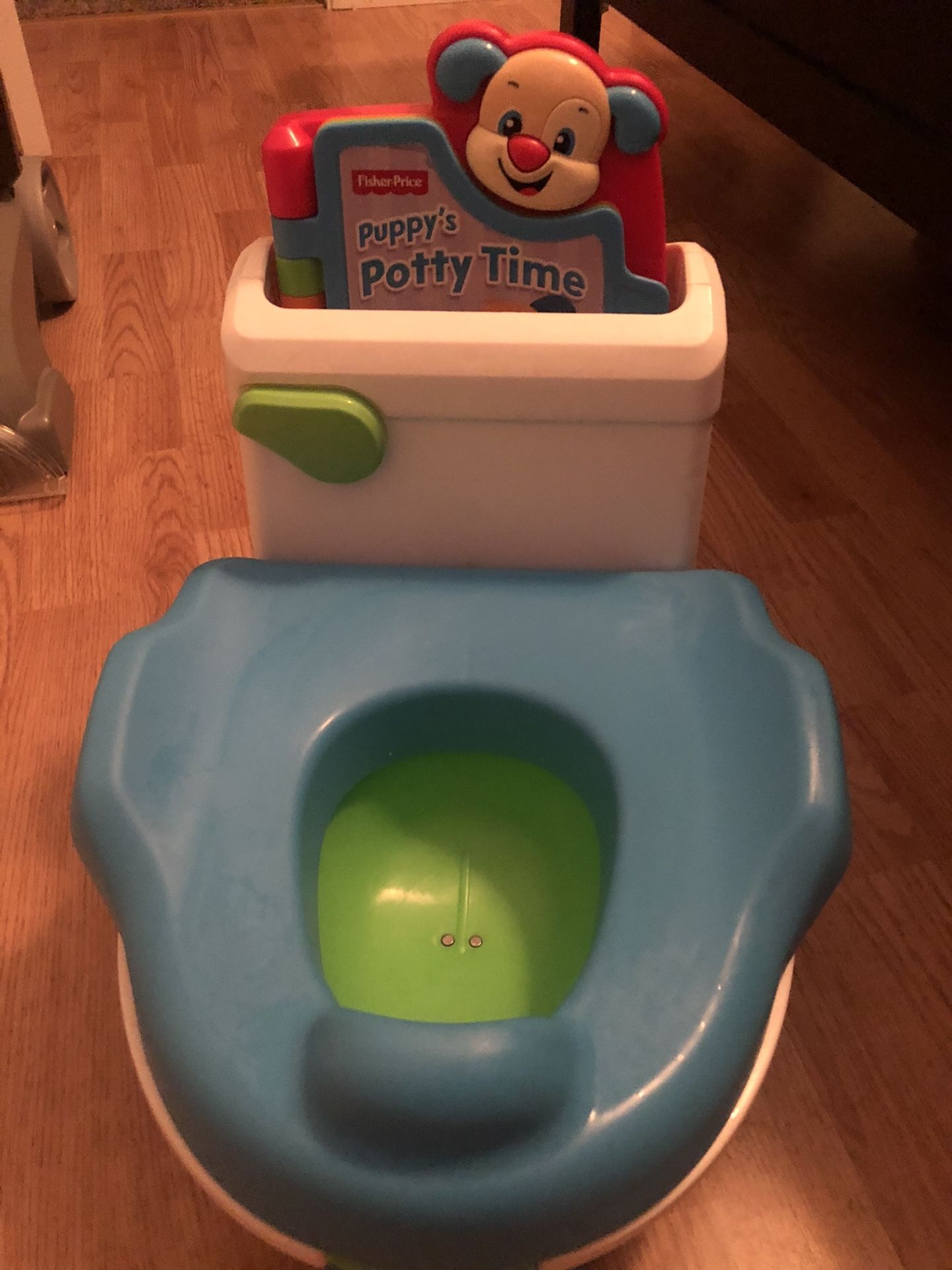 Fisher Price Laugh & Learn W/ Puppy Training Potty