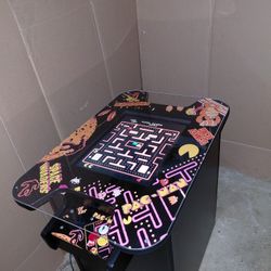 Arcade Cocktail Table 
