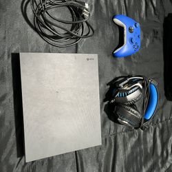 Xbox One X 