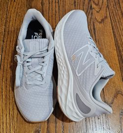 New balance fresh Foam Like new🔥 Women's Size 9.5