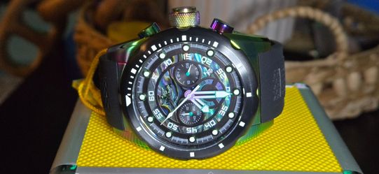 Invicta Speedway Men's Watch - 50mm, Black.
