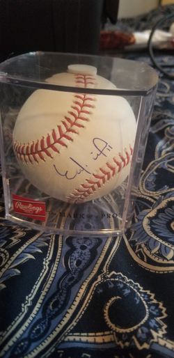 Vladimir guerrero jr and ender inciarte autographed baseballs