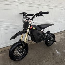 Electric Dirt Bike Like New Mototec