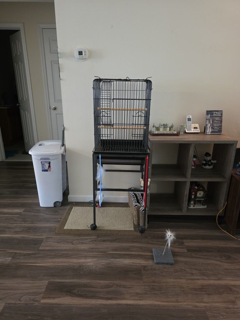Bird Cage With Stand