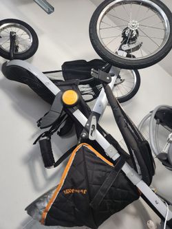Jeep Stroller Just Missing Front Cup Holder