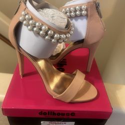 Dollhouse Blush Heels size 8