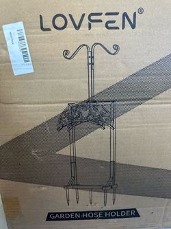 Water hose holder