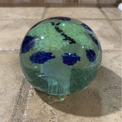 Art Glass Paper Weight