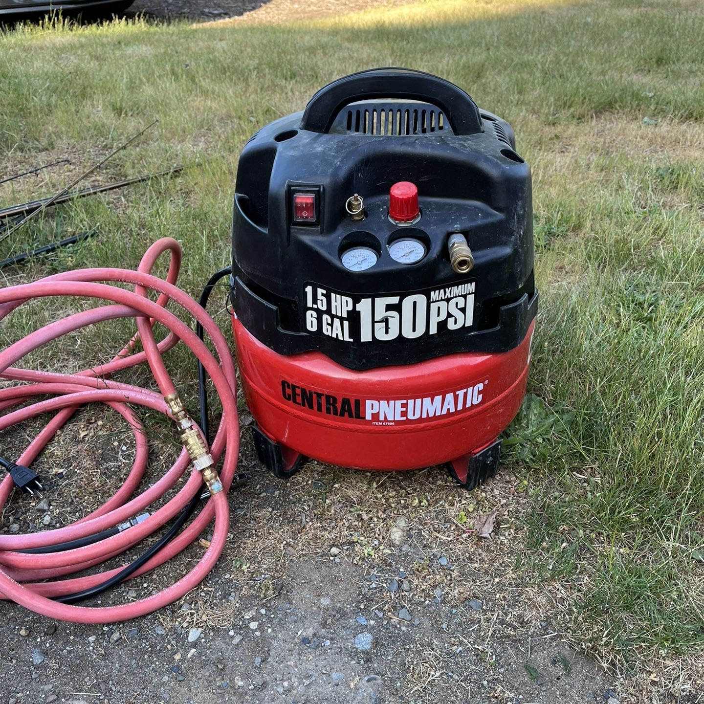 6 gallon central pneumatic air compressor deals