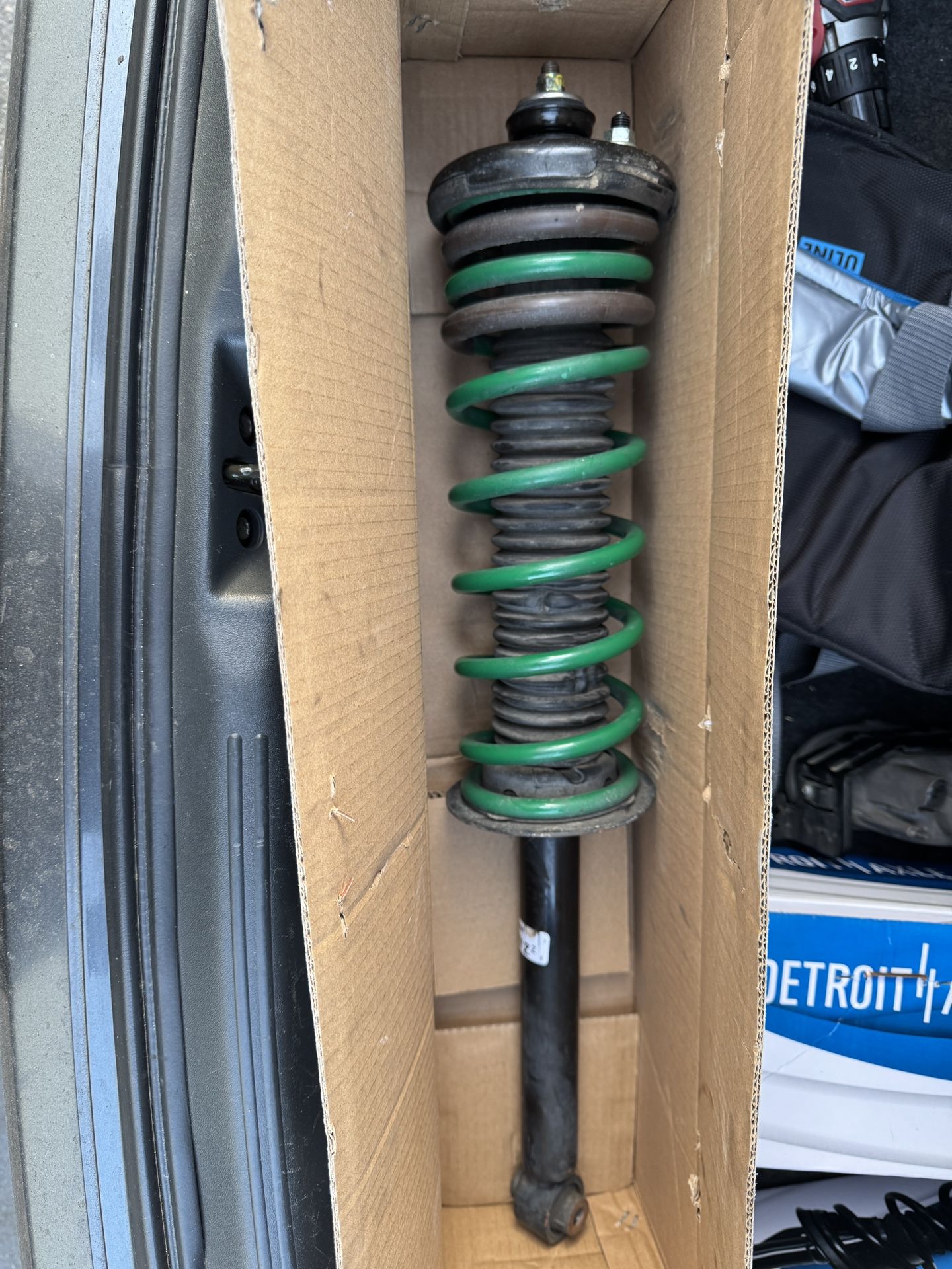 tsx/ tL/ accord shocks