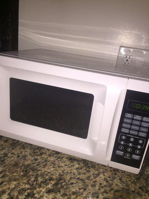 Microwave Original Price 60$