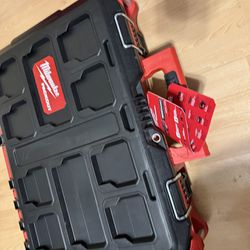Milwaukee Packout Red Tool Box