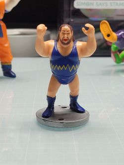 WWF WWE Earthquake Mini Titan Sports