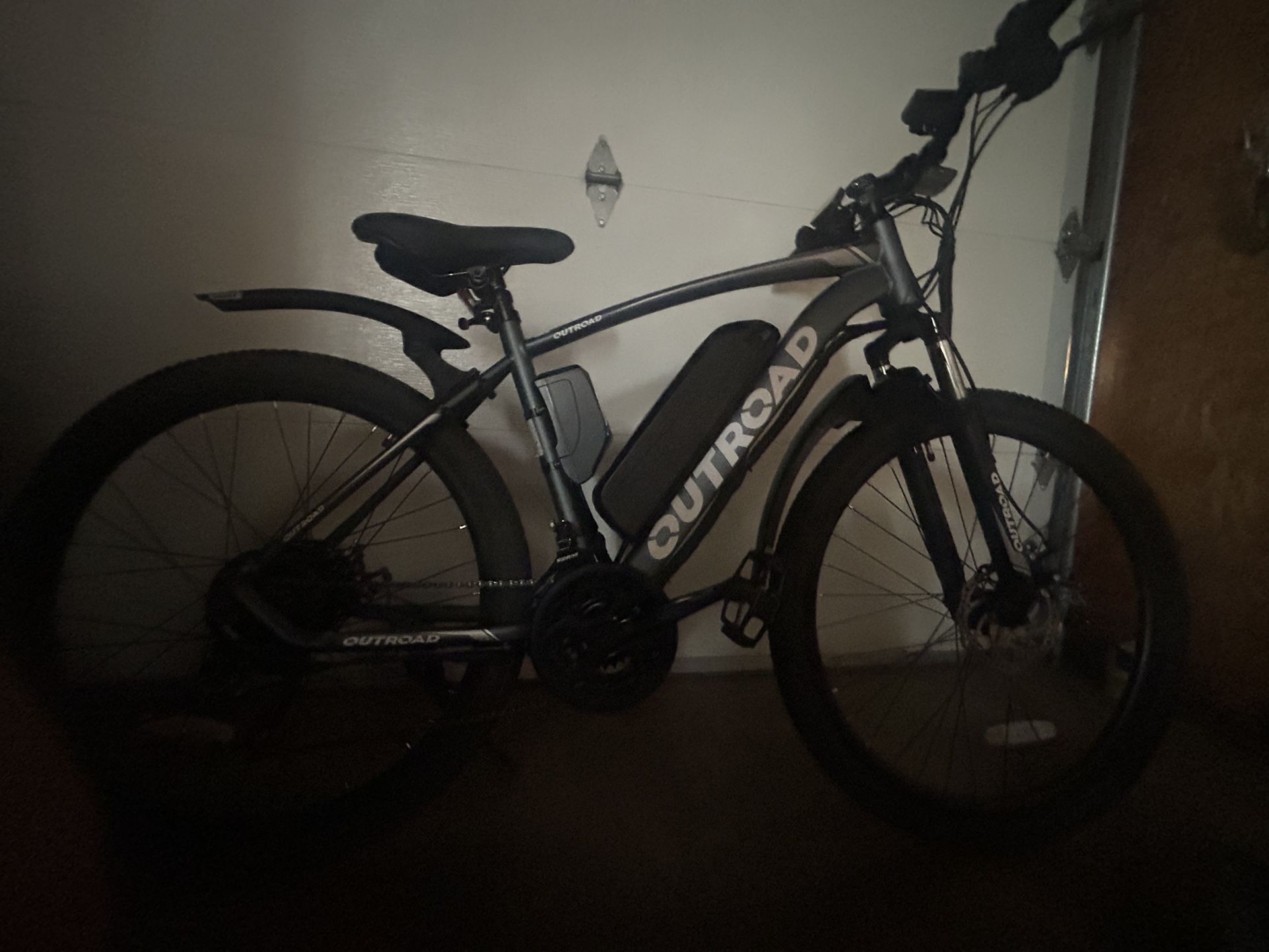 Outback Mountain Bike, Comes With Battery On It, Very Good Condition, Top Speed Of 22 Mph