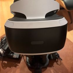 VR PlayStation  Bundle With Camera. 