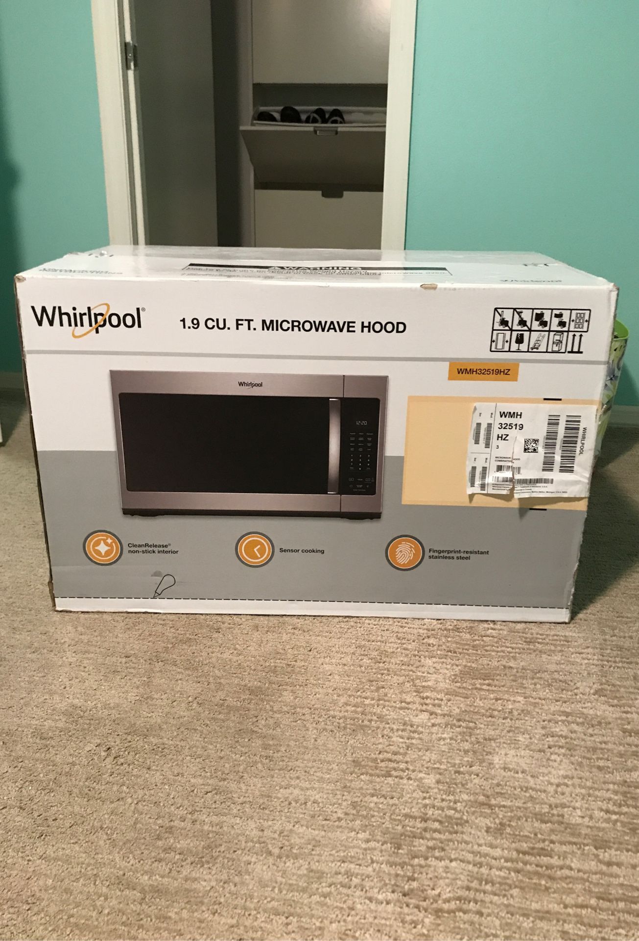 Whirlpool 1.9 cu ft Over the Range Stainless Steel Microwave, Brand New Still in the Box