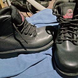 Black Brahma Size 7W Men