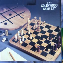 Vintage Five Solid Wood Game Set Brand New