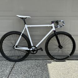 State Core Line - Road/Fixie/Single Speed “Ghoul”