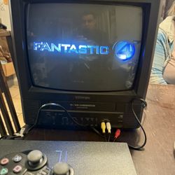 Toshiba MV13M3 13" CRT TV/VCR Combo Retro 