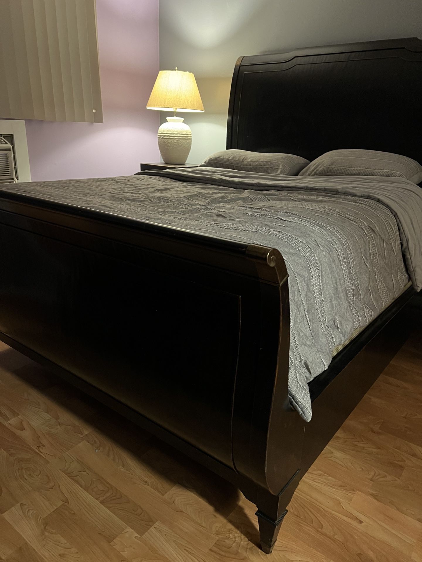 Queen Size Bed Frame 