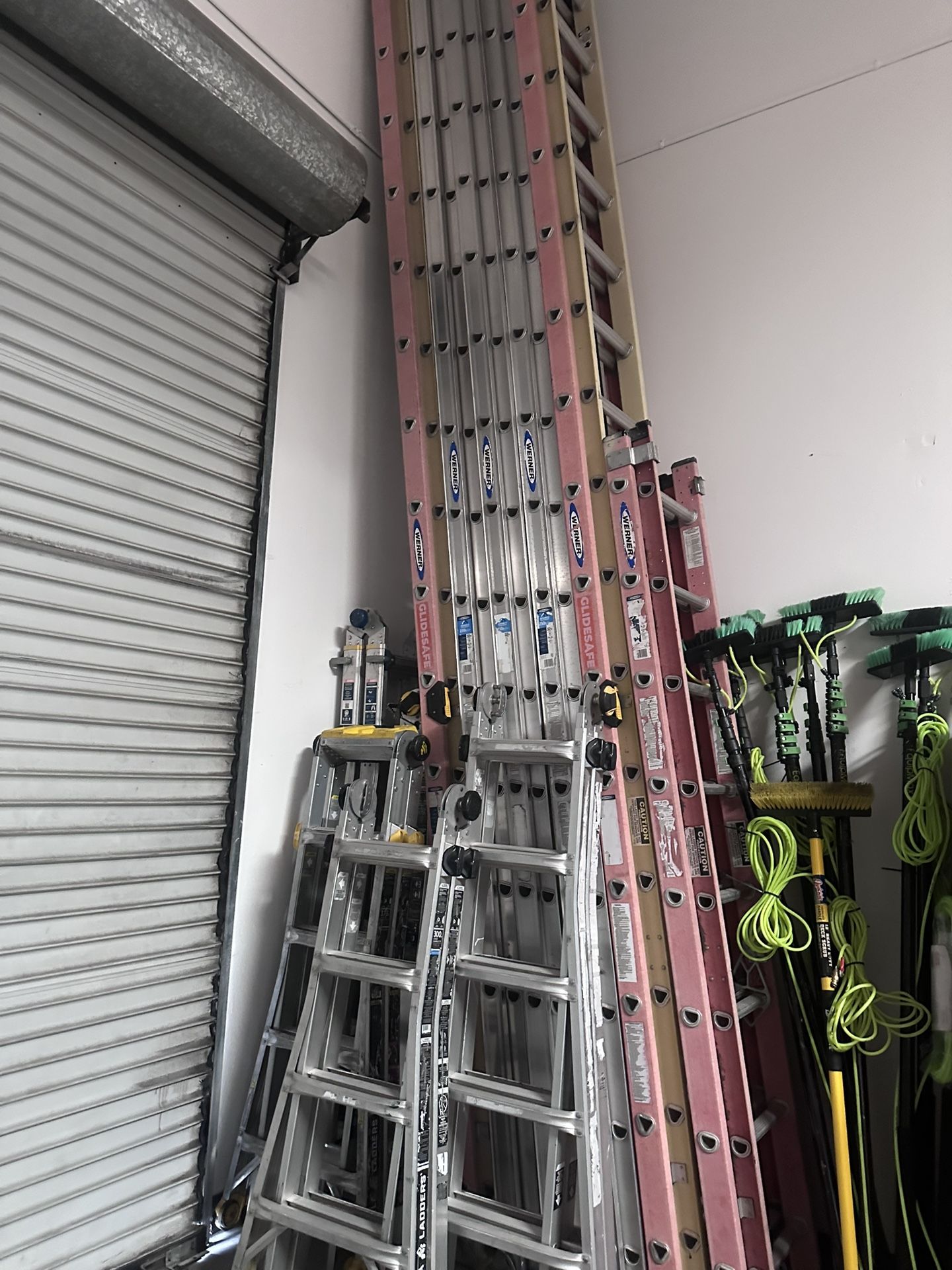 Ladders. 32ft - 8ft for Sale in Santa Ana, CA - OfferUp
