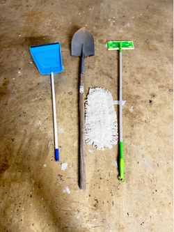 Essential Yard & Home Cleaning Set - 4 Pieces (Pomona)