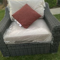 Brand New Patio Set