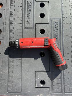 Milwaukee M4 1/4 Hex Screwdriver Took And Battery 