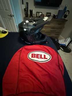 BELL HELMET XXL