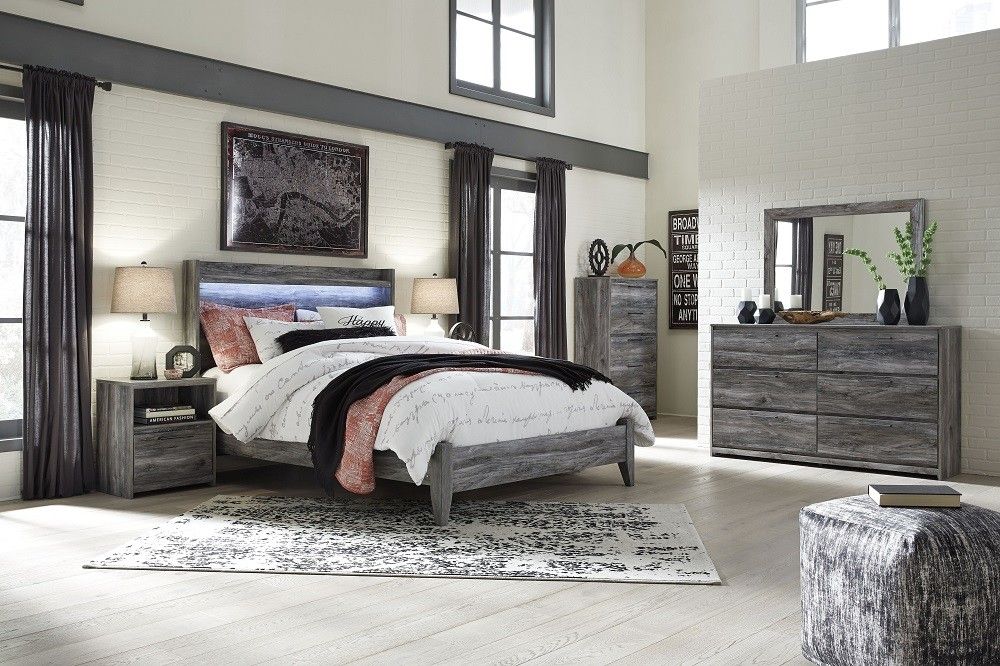 Baystorm-Gray-7 Pc**Dresser