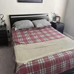 Queen Bed And Bedframe 