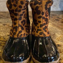 New Boutique Cheetah Girl Size 2 Rain Boots-FIRM