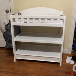 Changing table. 