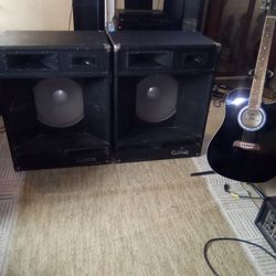 Two Carvin Speakers Sound Great