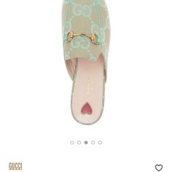 Gucci Mules 