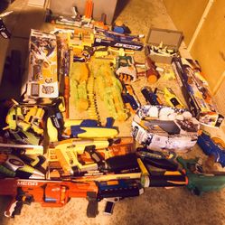 Tons of Nerf guns, snow ball gun, super soakers ...