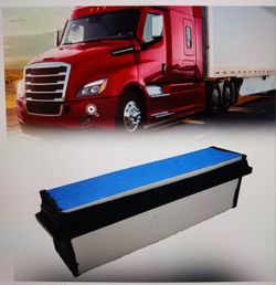 Engine Air Filter for Freightliner Cascadia