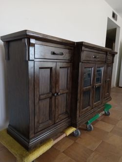 Tv stand