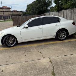 2012 Infiniti G37