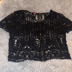 2B Bebe Crochet Top 
